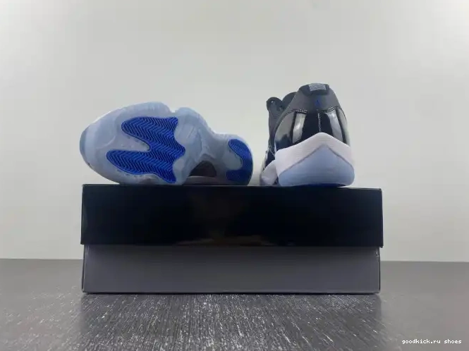 80% Off Sale Low Air Space Jordan FV5104-004 Jam 11 0606